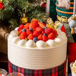 タータンチェックのクリスマス・スイーツビュッフェ/画像提供:コンラッド東京
