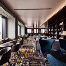 THE BAR/画像提供:ロイヤルパークホテルズアンドリゾーツ