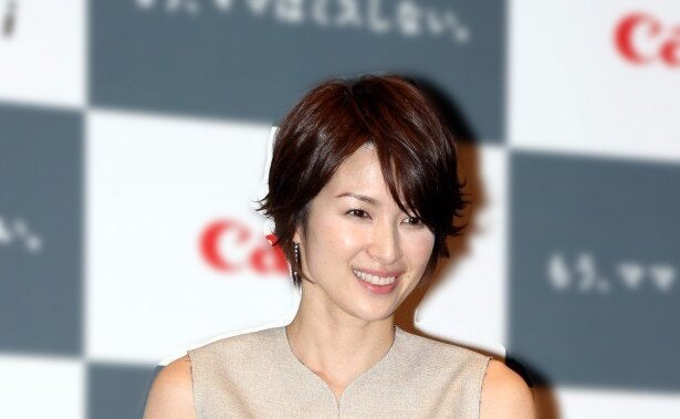 吉瀬美智子 おしゃれなのに 楽ちん なショートパーマヘアを紹介し 男子だけど真似しちゃおうかな 美容師さんにお願いします モデルプレス