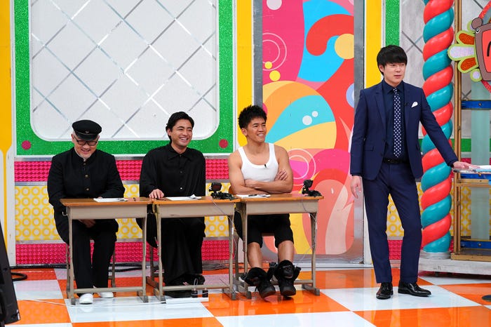 (左から)青木宏行、山田孝之、武井壮、村本大輔 (C)日本テレビ