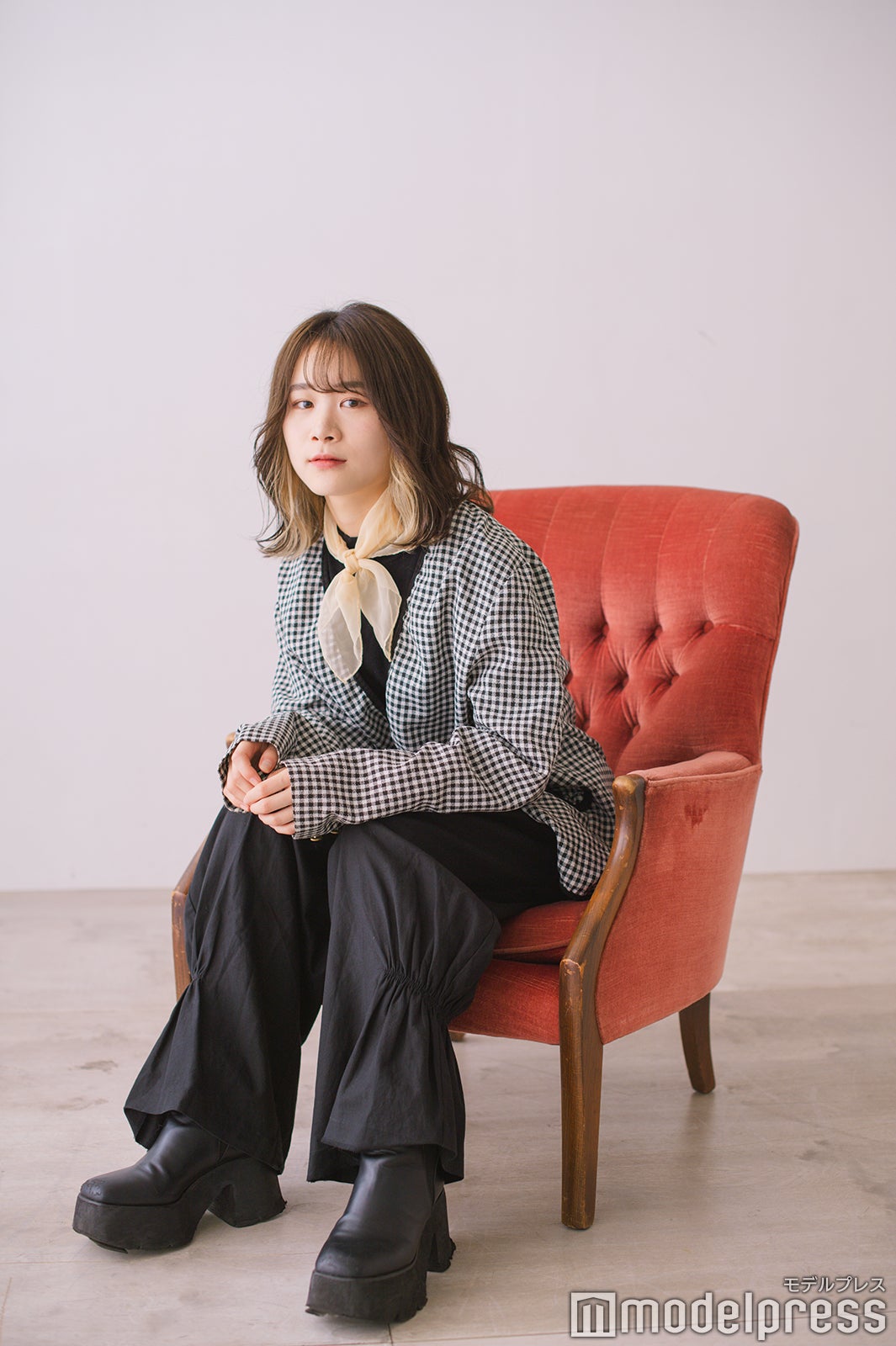 根本朱里さん（C）モデルプレス