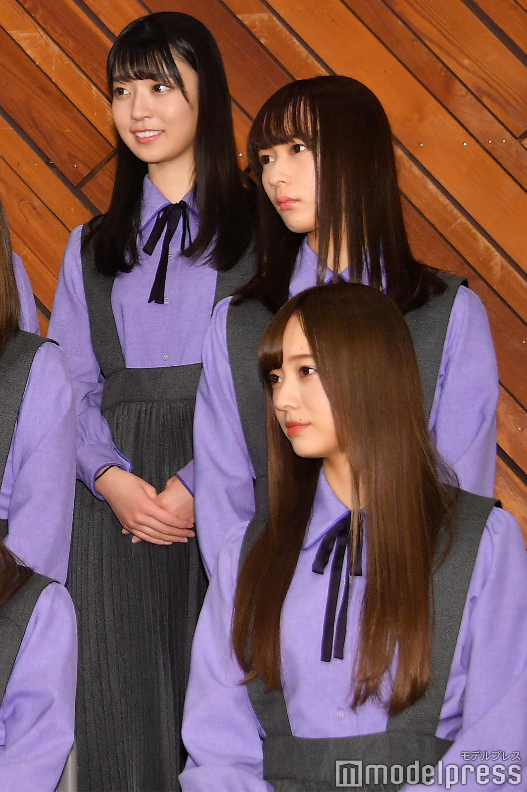 阪口珠美、鈴木絢音、梅澤美波 （C）モデルプレス