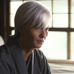 与太郎は真打にに昇進!岡田将生演じる八雲は人知れず悩みを抱え…『昭和元禄落語心中』