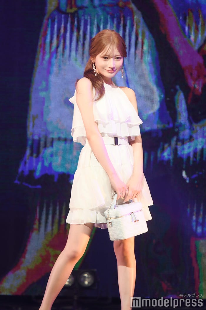 まみ「LIP SERVICE」ステージ(C)モデルプレス