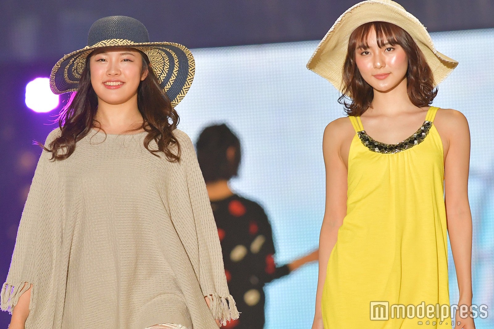 （C）モデルプレス