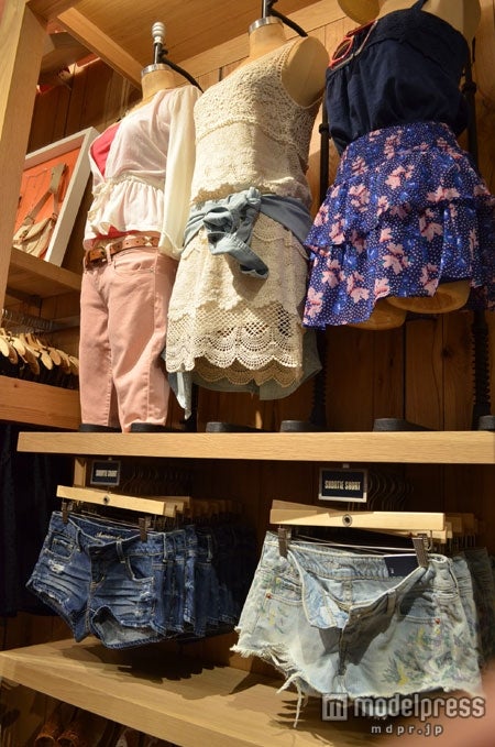 「AMERICAN EAGLE OUTFITTERS」東急プラザ表参道原宿店
