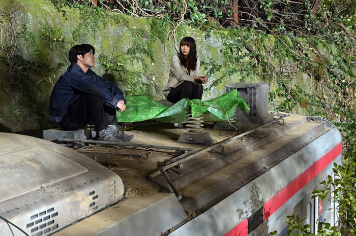 赤楚衛二、上白石萌歌「ペンディングトレイン―8時23分、明日 君と」(C)TBS