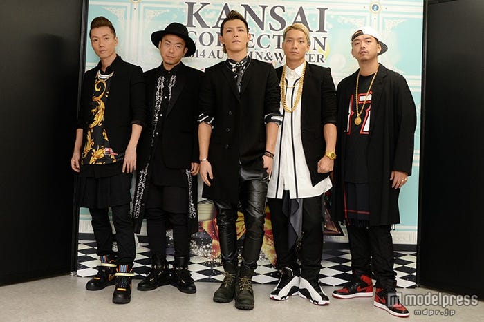 DOBERMAN INFINITY(左からP-CHO、GS、KAZUKI、SWAY、KUBO-C)