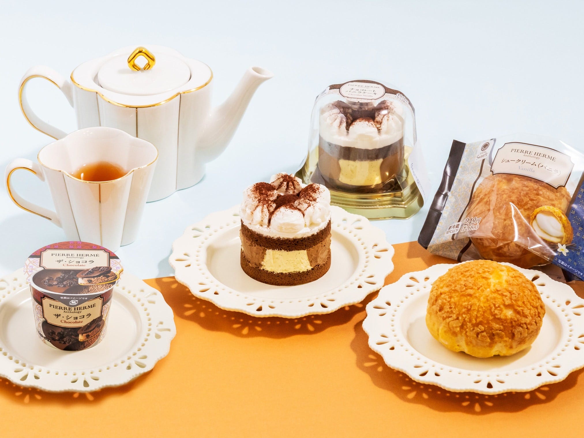 第3弾の「ピエール・エルメ アンソロジー」監修スイーツは2025年12月発売中 画像提供:ファミリーマート