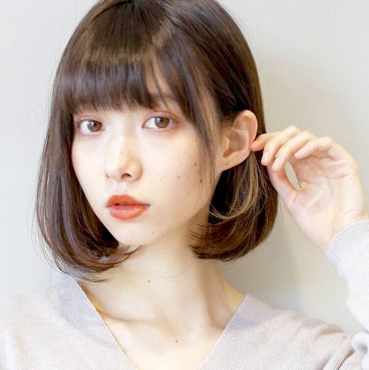 黒髪 イヤリングカラーでさりげないお洒落を楽しむ 相性良い色の組み合わせ方 モデルプレス 黒髪 イヤリングカラーでさりげないお洒落を楽しむ 相性良い色の組み合わせ方 モデルプレス