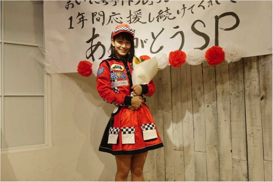 AKB48チーム8太田奈緒、365日連続達成でサプライズ　涙で“SEXY”意気込む＜1st写真集決定＞