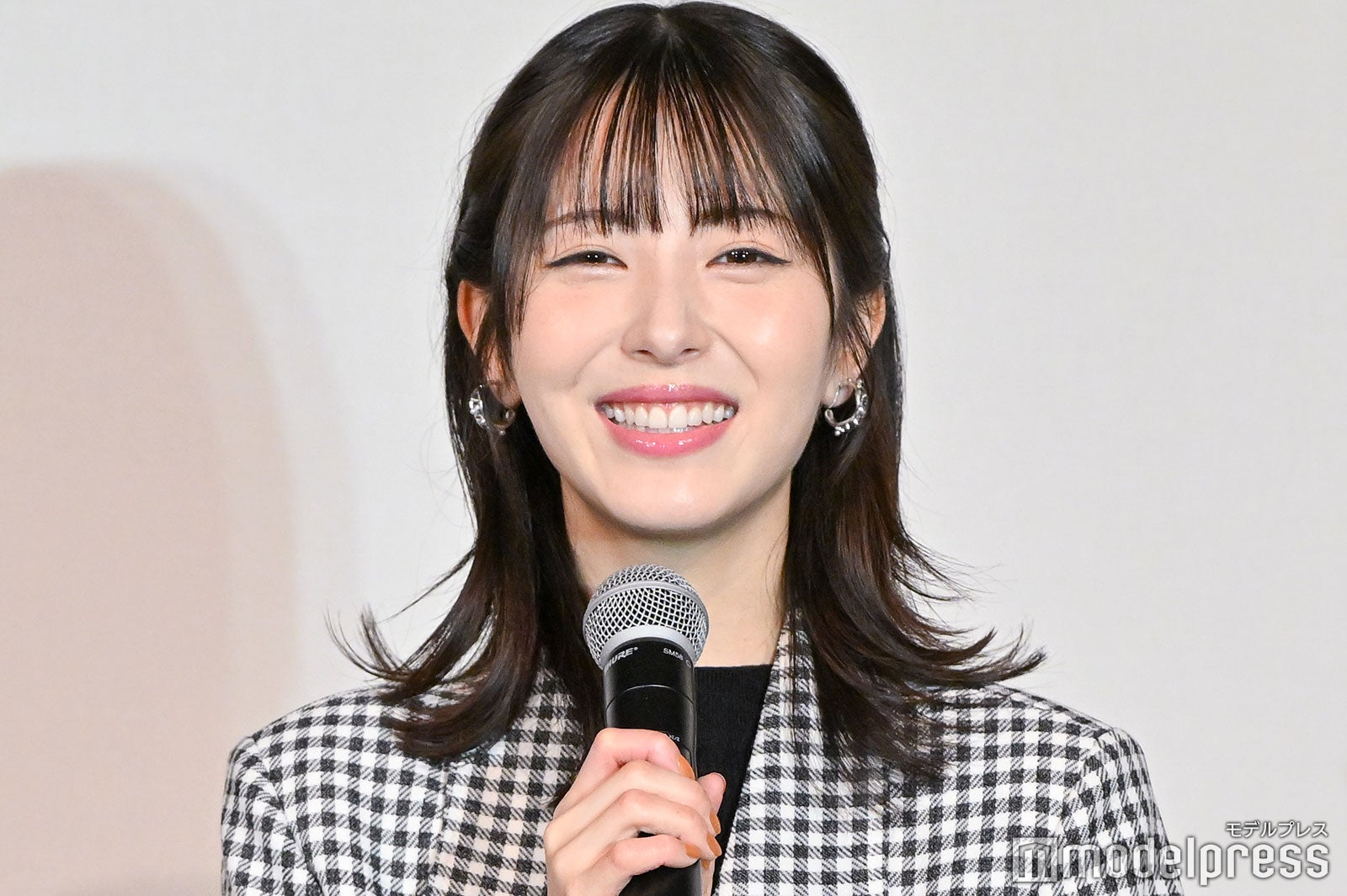 浜辺美波（C）モデルプレス