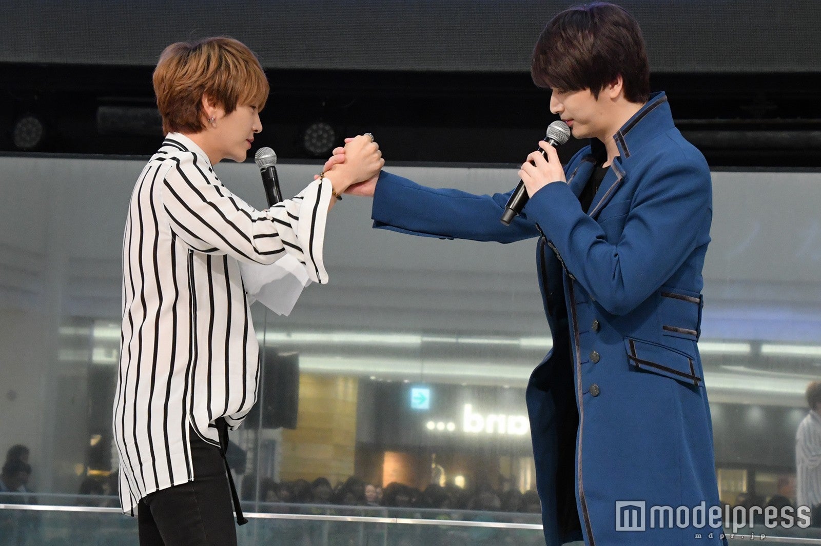 ユナク、ソンジェ（C）モデルプレス