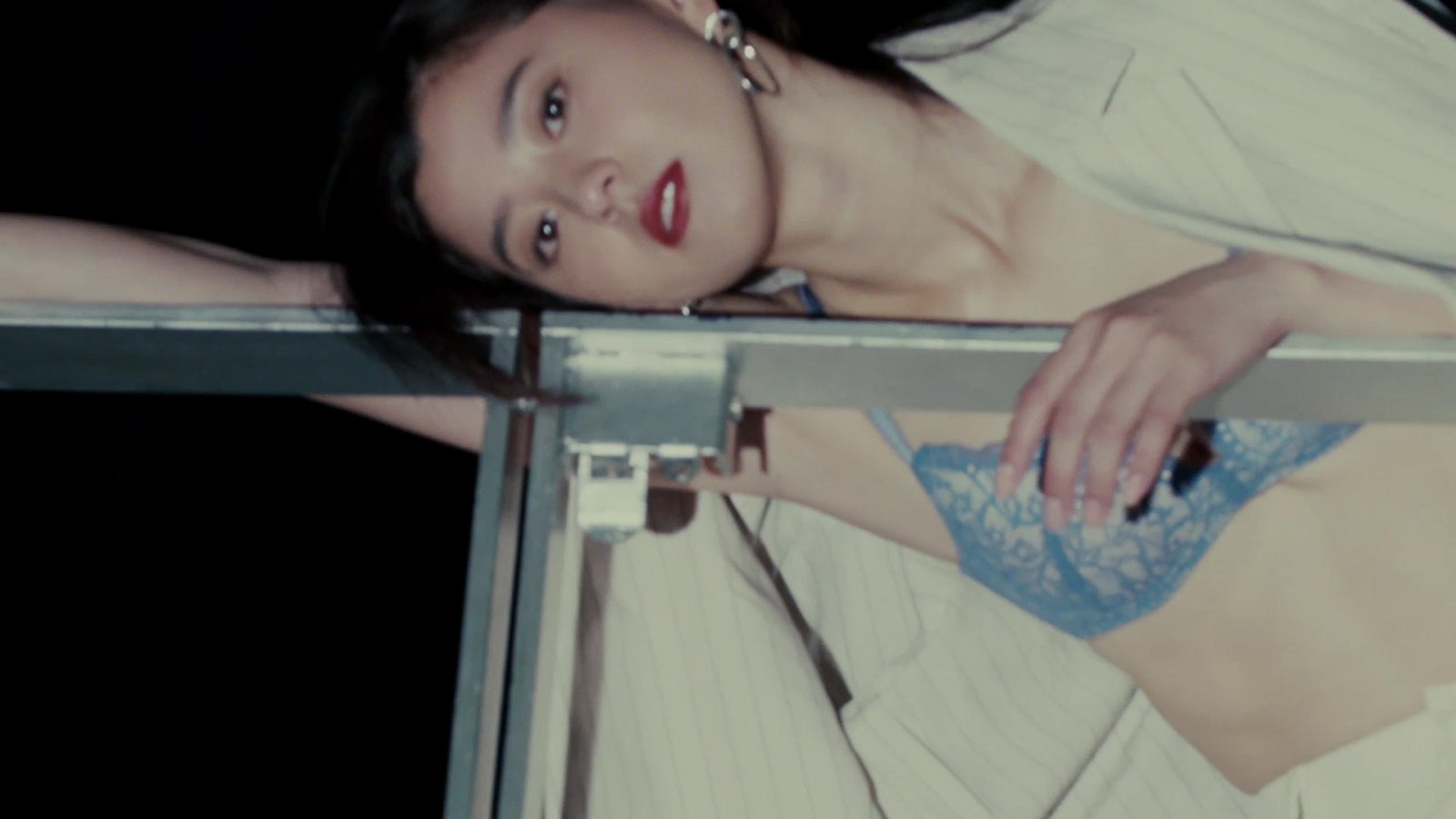 朝比奈彩（提供写真）