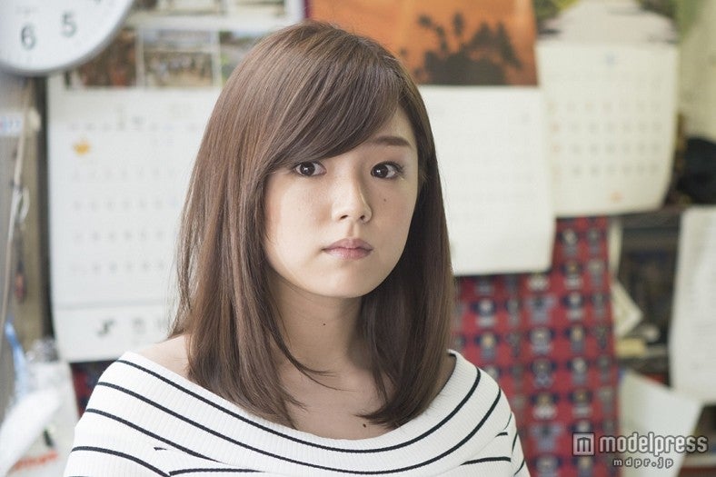 篠崎愛（C）若杉公徳／講談社（C）2015「映画 みんな！エスパーだよ！」製作委員会