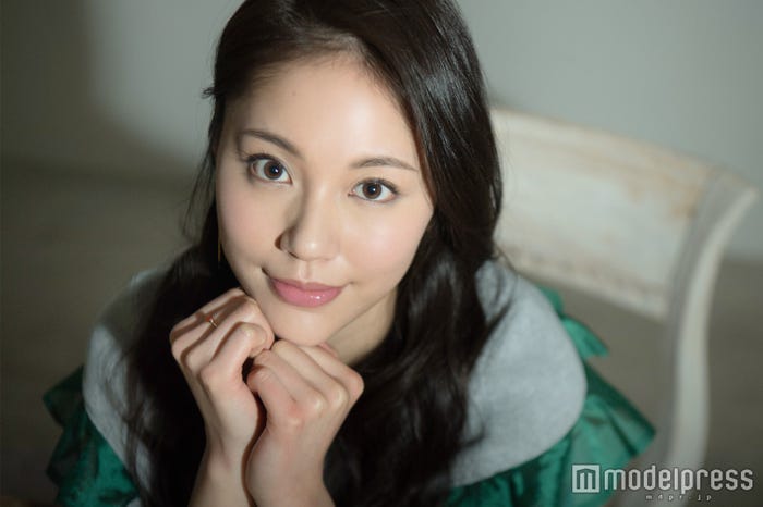 水沢エレナ(C)モデルプレス