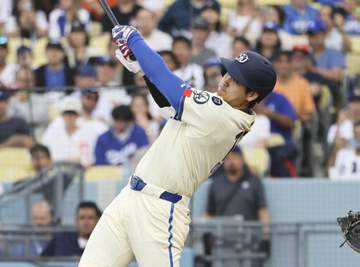 大谷翔平 11号弾でドジャース打線が驚異の1イニング9得点 歴史的猛攻に本拠地が大興奮 打線が8安打浴びせエ軍先発をKO