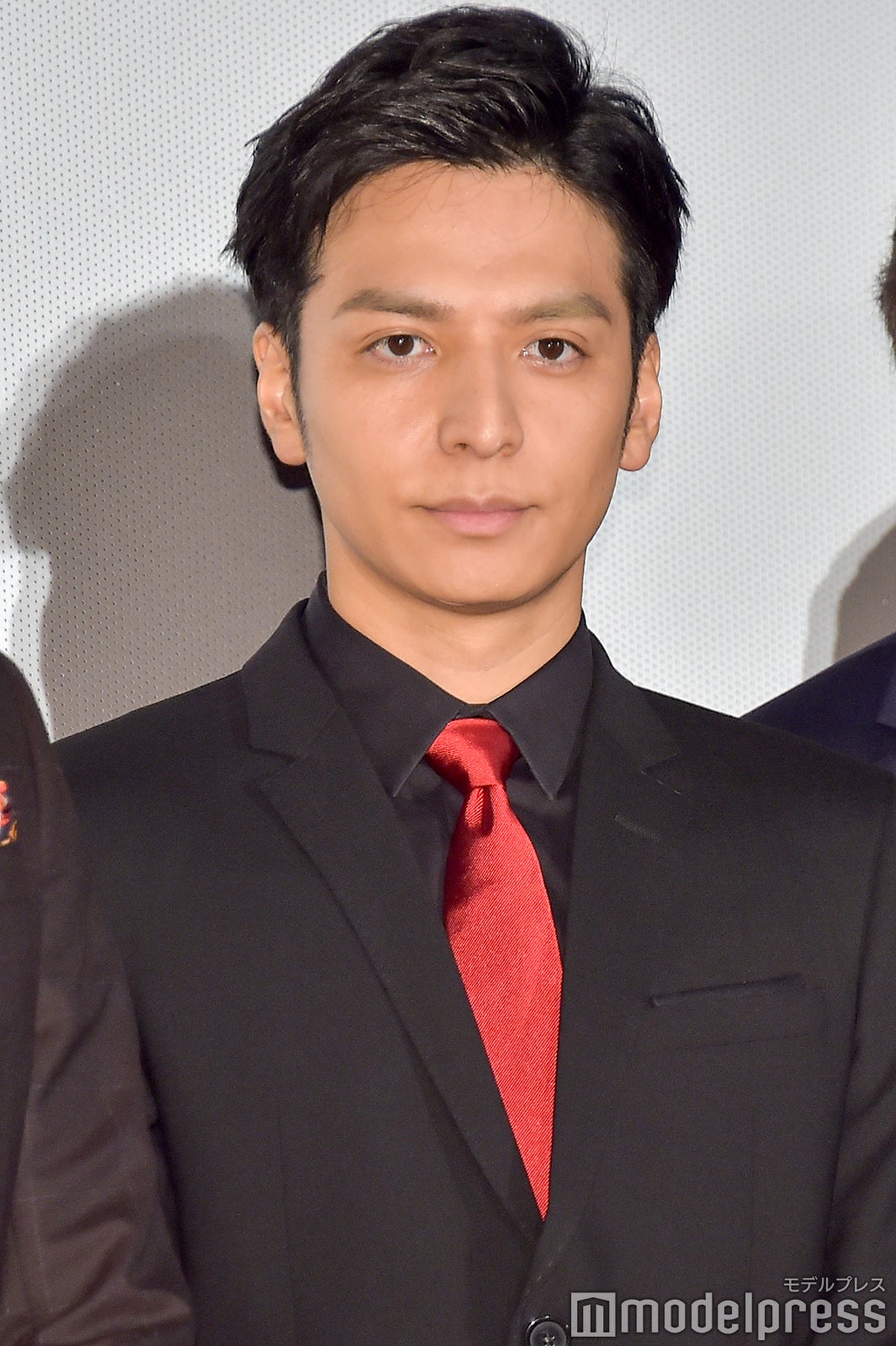 生田斗真の“驚異的”雨男ぶり、共演者が続々暴露＜友罪＞