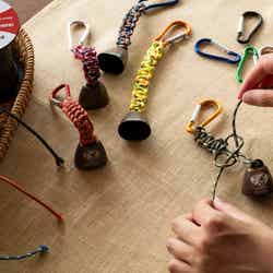 オリジナル熊鈴作り~パラコード編み体験~1,200円(税込)/LUCY尾瀬鳩待 by 星野リゾート/提供画像