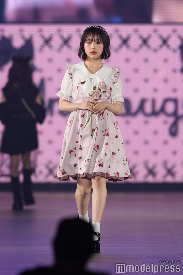 なえなの(C)モデルプレス