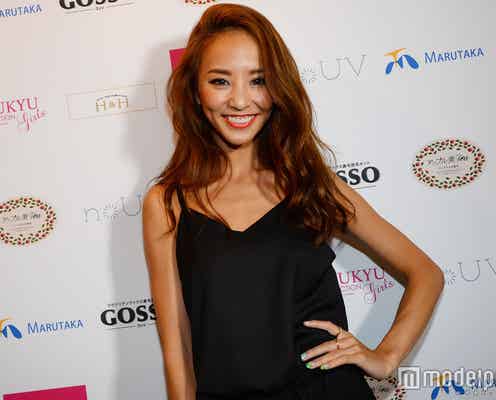 武田静加、美ボディ引き立つ黒コーデが色っぽい スタイルキープの秘訣とは?