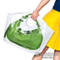 ユニークなデザインのバッグ