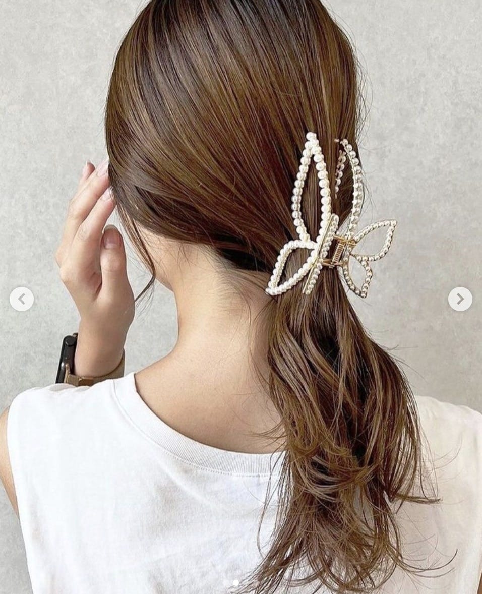 latticeの大きめヘアクリップ