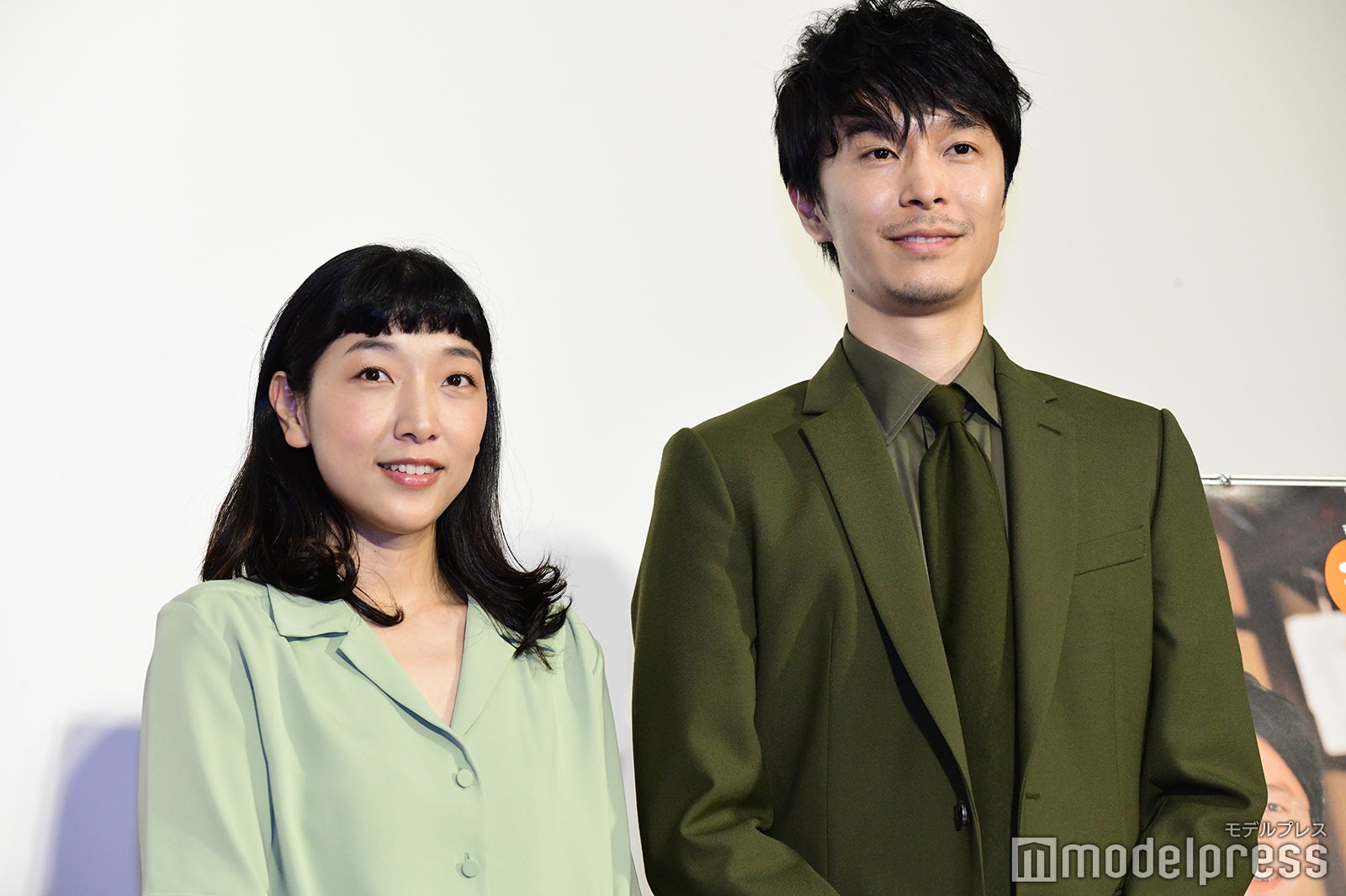 安藤サクラ、長谷川博己（C）モデルプレス