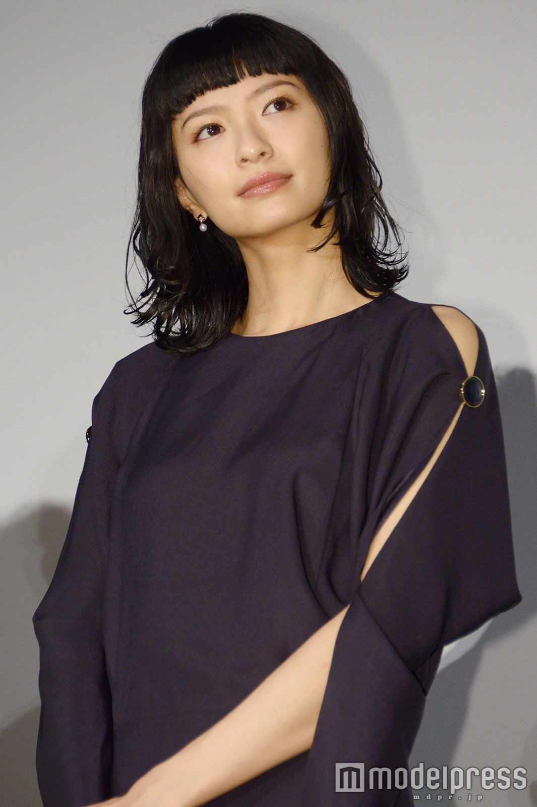 画像1/30) 綾野剛、榮倉奈々が感慨「とても幸せ」 “座長”佐藤