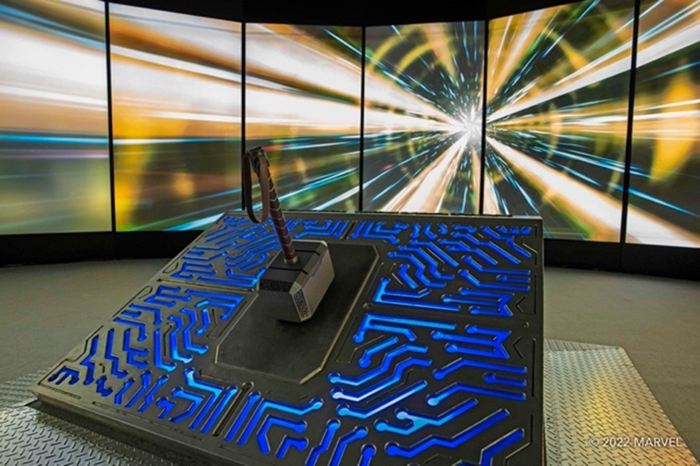 アベンジャーズ展（C）2022 MARVEL．All Rights Reserved．