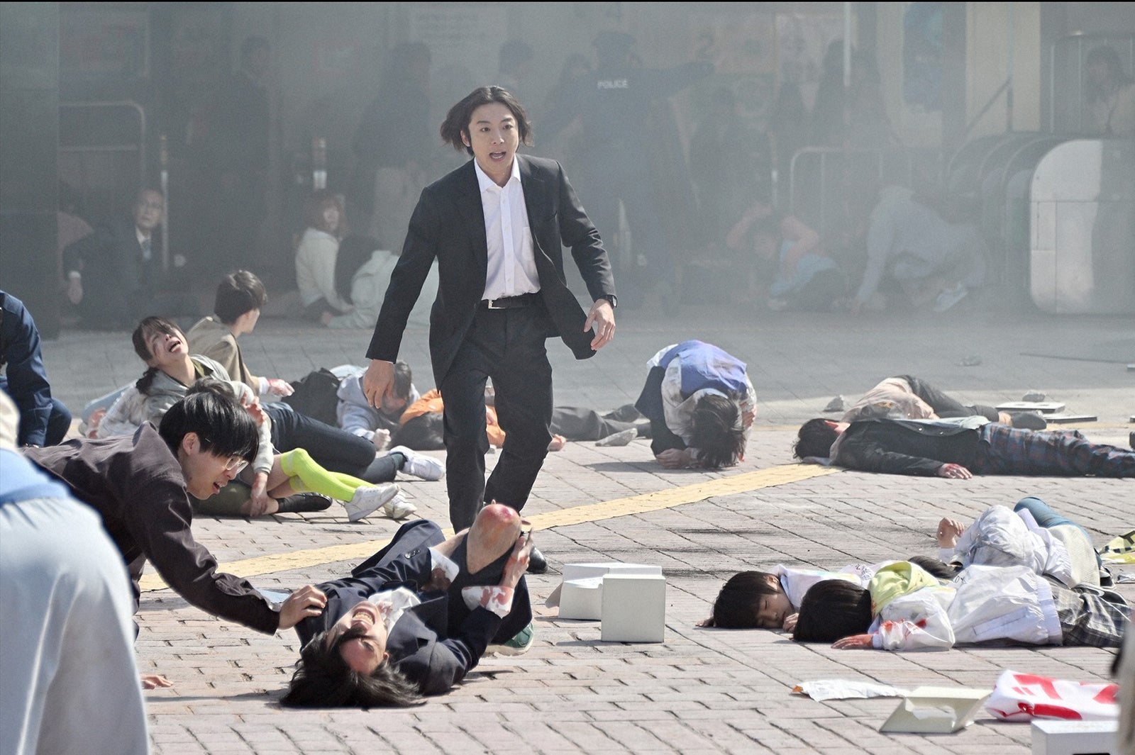 高橋一生／「インビジブル」第1話より（C）TBS