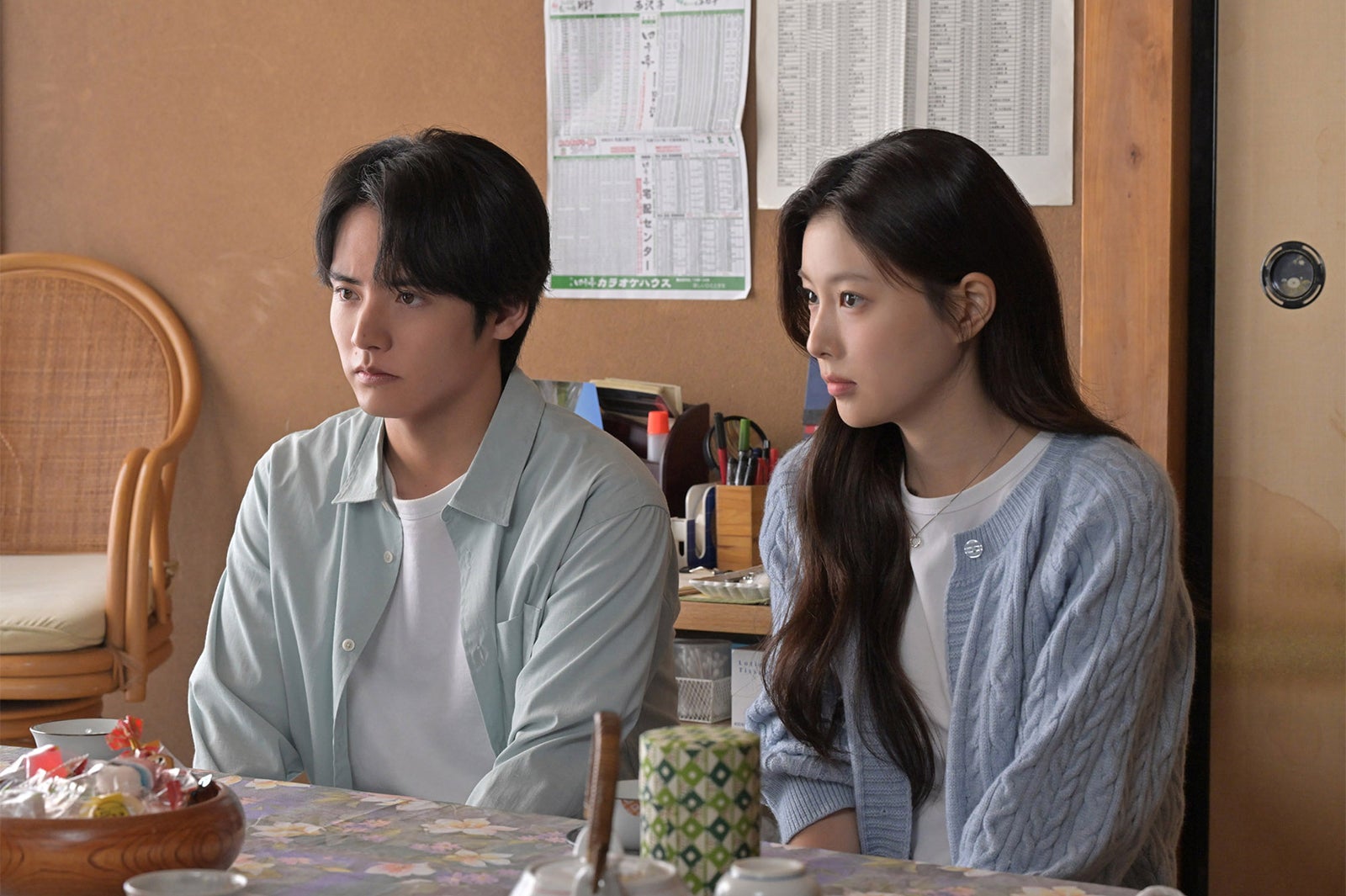 赤楚衛二、カン・ヘウォン／第10話より（C）「キンパとおにぎり」製作員会