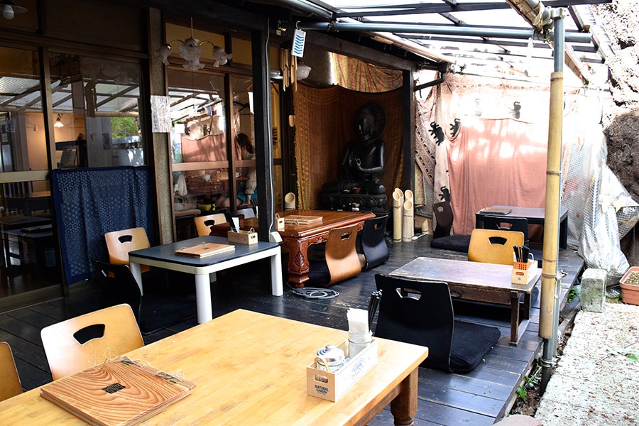 農民カフェ内観