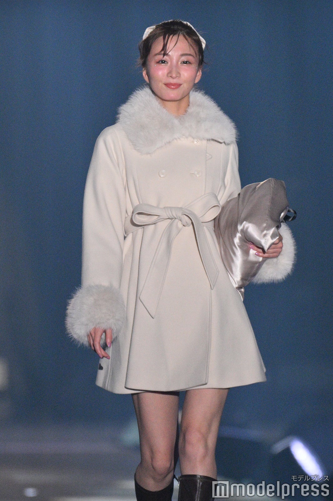 岡崎紗絵（C）モデルプレス