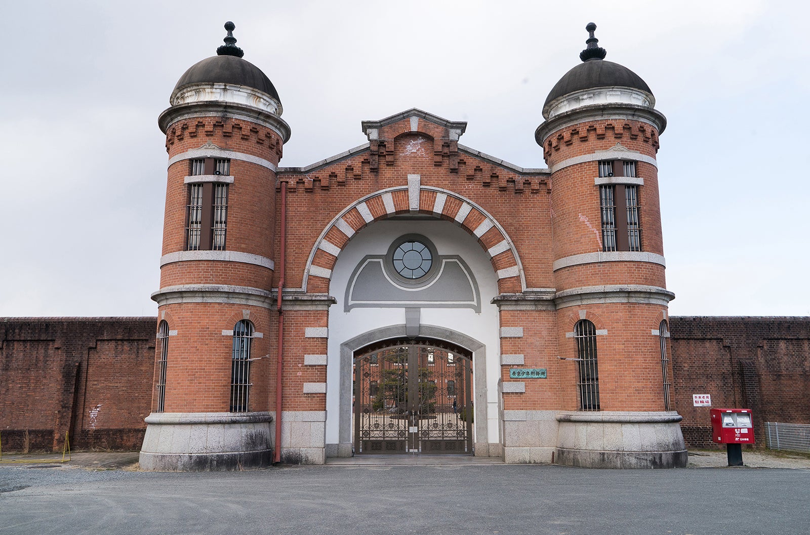 旧奈良監獄（C）映画「少年たち」製作委員会