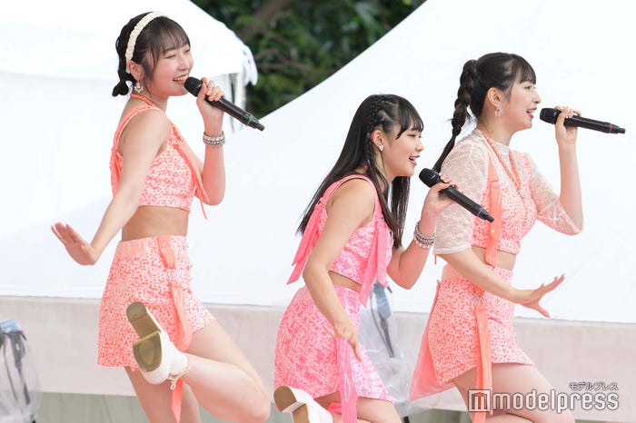 段原瑠々、入江里咲、植村あかり (C)モデルプレス