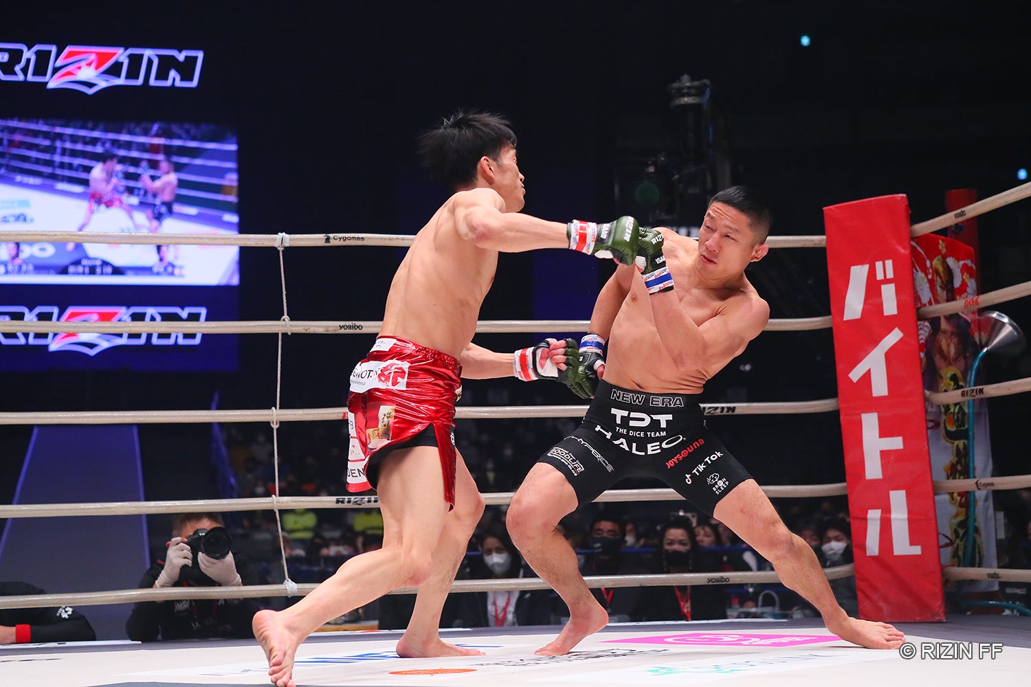 朝倉海VS堀口恭司（C）RIZIN FF