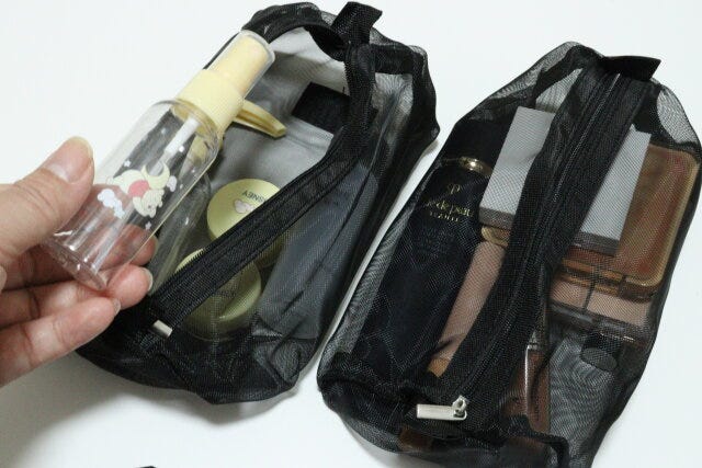 トラベル化粧バッグ 収納例 トラベル化粧バッグ 収納例