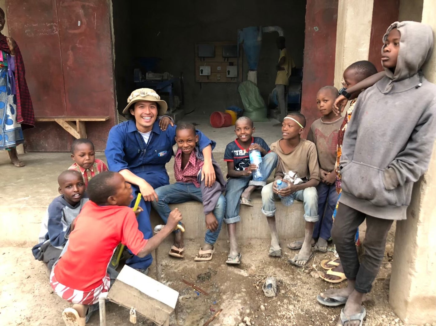 「所さんの目がテン！」アフリカ大陸タンザニア大型ロケの様子（C）日本テレビ