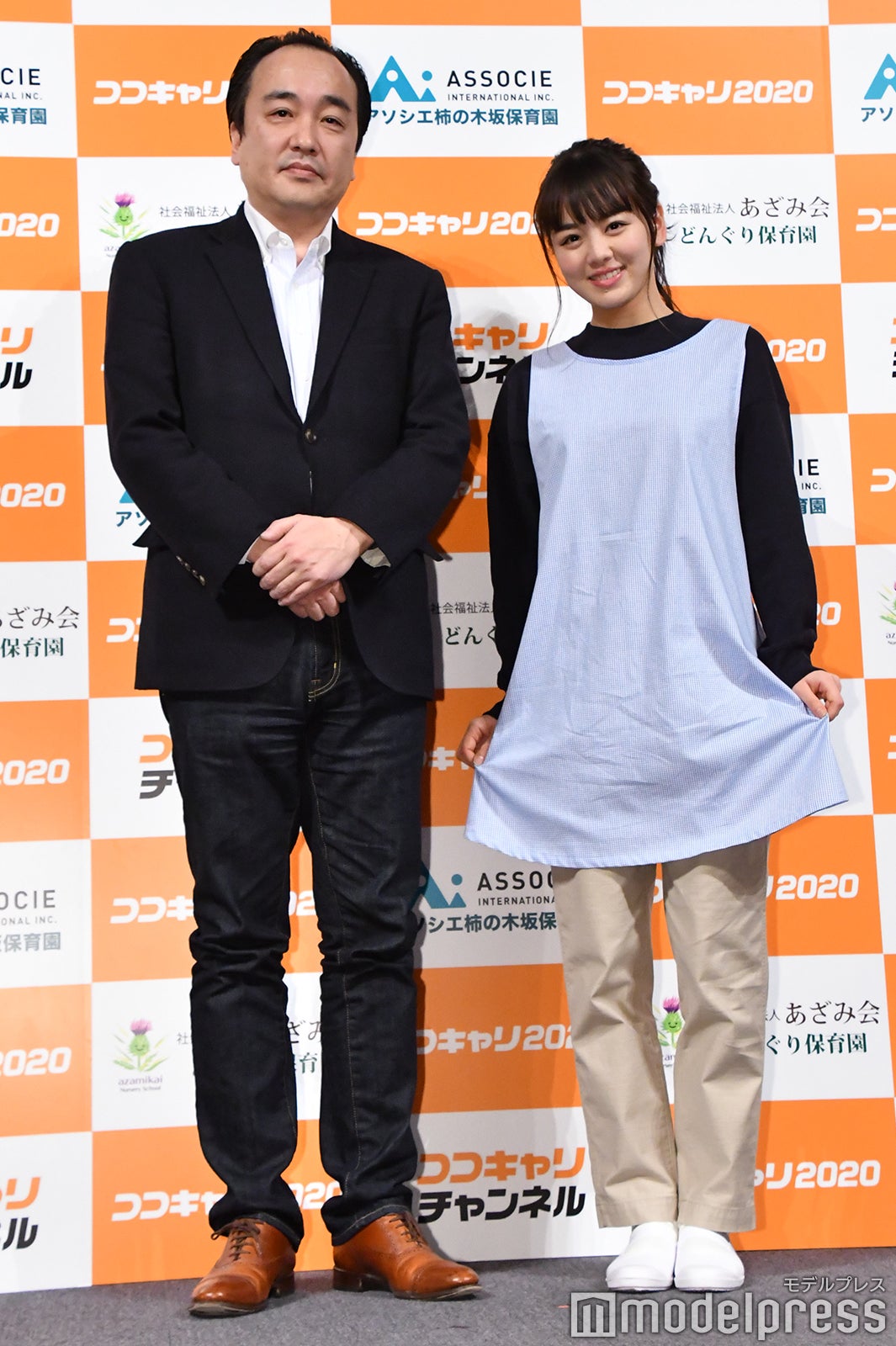 （右）伊原六花（C）モデルプレス