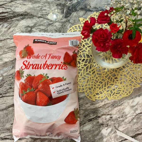 これぞ【コストコ】!コスパ最強と話題の「人気フード」3選