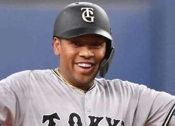 巨人 電撃退団のオコエが近影を投稿 海外滞在の様子を伝える