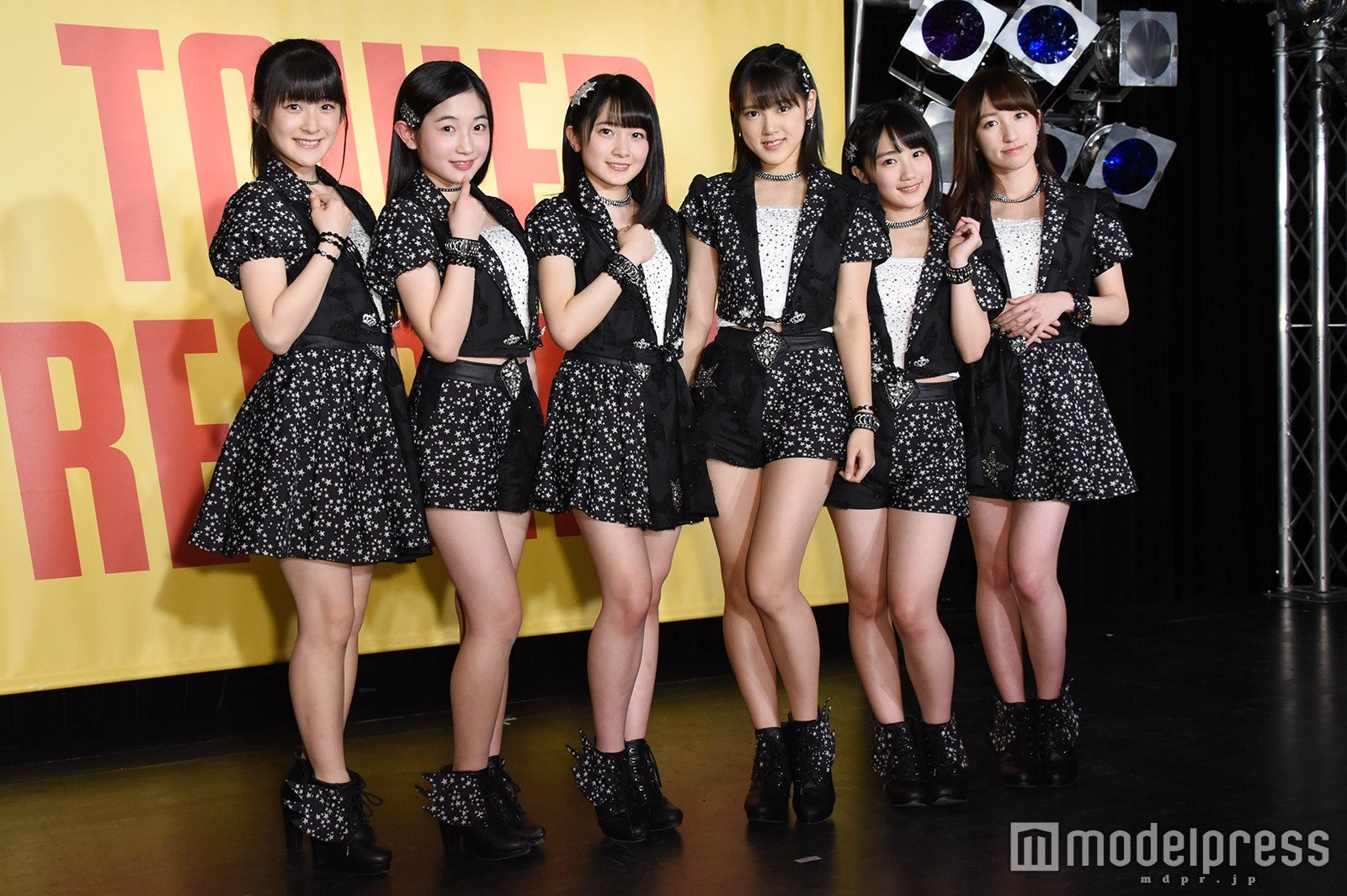 芸能界引退の“ももち”嗣永桃子、カントリー・ガールズ新体制発表