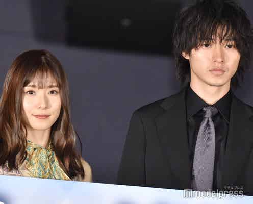 山崎賢人&松岡茉優、無観客の映画館で“異例”イベント参加「不思議な気分」<劇場>