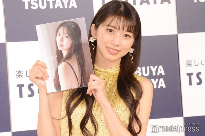 牧野真莉愛(C)モデルプレス