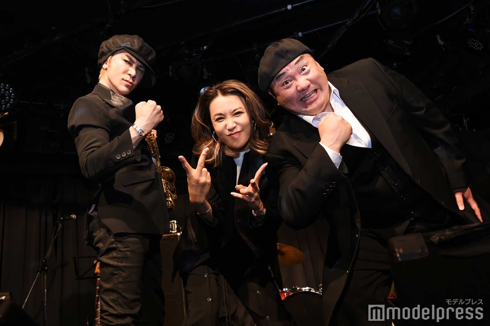 武田真治、鈴木紗理奈、山本圭壱 （C）モデルプレス