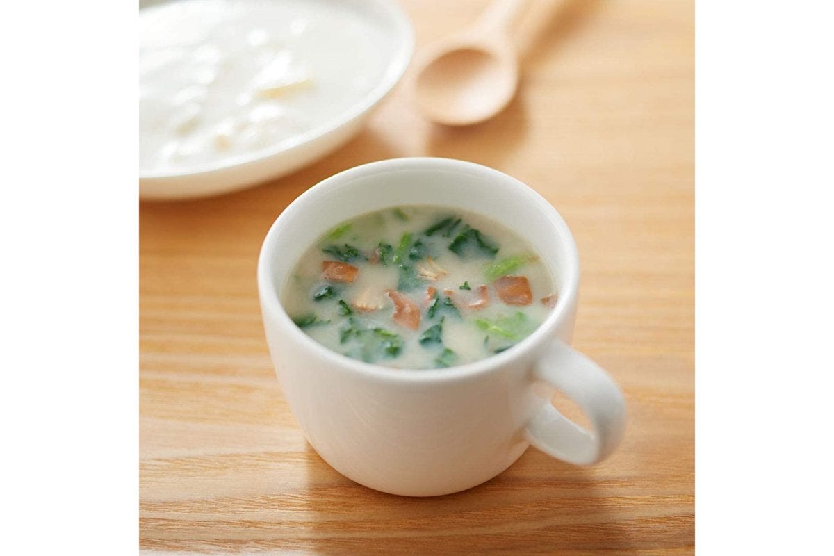 食べるスープきのことチキンのポルチーニポタージュ