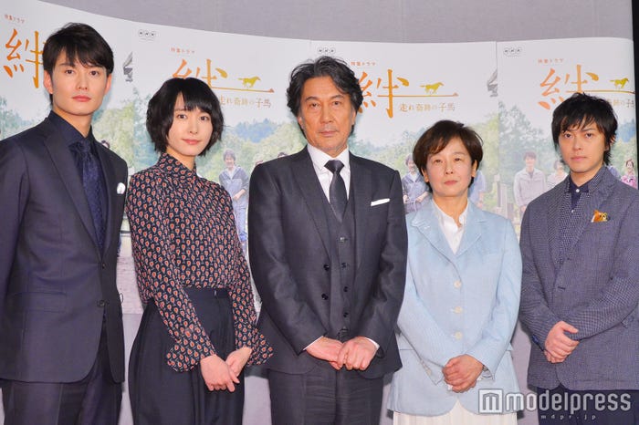 (C)モデルプレス