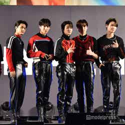 （左から）JAKE、JAY、HEESEUNG、JUNGWON、SUNGHOON、NI-KI、SUNOO／ENHYPEN日本1stアルバム「定め」発売記念イベント （C）モデルプレス