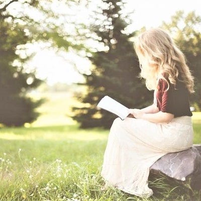 恋愛 仕事の傾向が丸分かり 水瓶座 A型 女性 の性格や特徴はこれ モデルプレス 恋愛 仕事の傾向が丸分かり 水瓶座 A型 女性 の性格や特徴はこれ モデルプレス